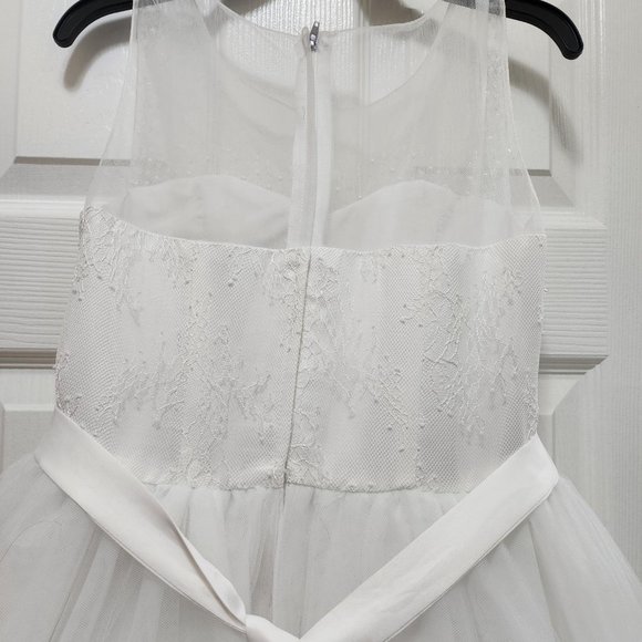 Perfect princess gown for Flower girl, baptism, first communion or confirmation. - Picture 6 of 13